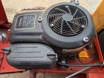 Traktorová kosačka Agro trac - 6