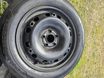 185/60r16 včetně disku Fabia, ŠKODA , VW - 6