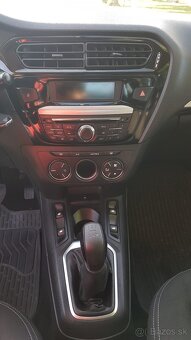 Peugeot 301 - 6