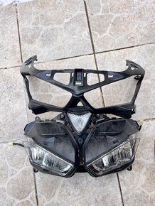 Yamaha R3  / Yamaha R6 - 6