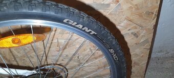Dievčenský bicykel GIANT 24" - 6