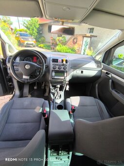 Predám Volkswagen Touran Facelift Highline 1.9 TDI - 6