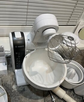 Bosch mum 4855/08 kuchynský robot 600w - 6