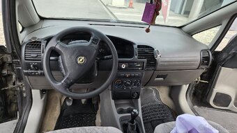 Opel zafira 7 miestne- 1.6 benzin - 6