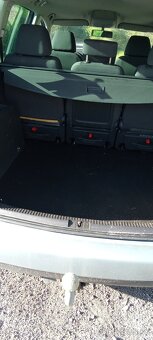 Predám Volkswagen Touran 2.0 - 6