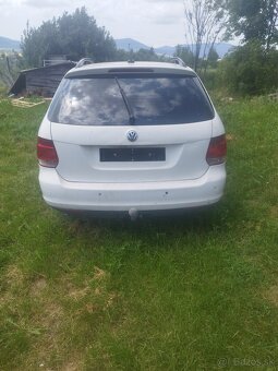 Rozpredám golf .5.  1.9.77kw . Rok 2008 - 6