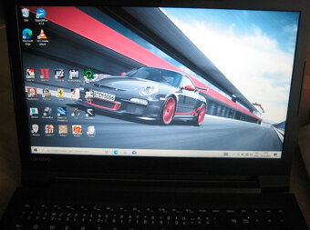LENOVO V110 15IAP (display 15,6") - 6