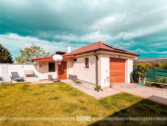 Kompletne zrekonštruovaný rodinný dom s garážou a bazénom - 6