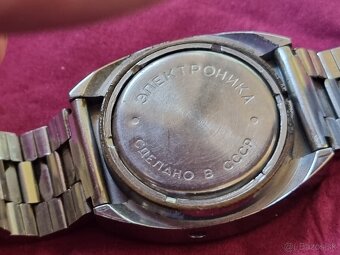 Zberatelské hodinky,elektronika. - 6