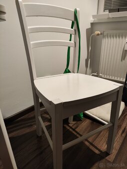 IKEA Jedálenský roztahovaci stôl a 4 stoličky - 6