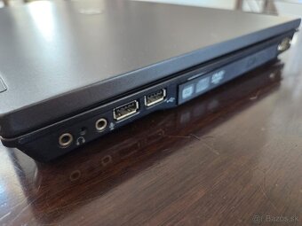 Predám nefunkčný notebook HP Compaq NC8430 - 6