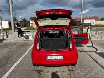 Škoda City go 44 kW, manuál, 2013 - 6