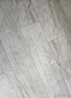 Dlažba 20x120 gres, rektifikovaná, dizajn rustik, bianco - 6