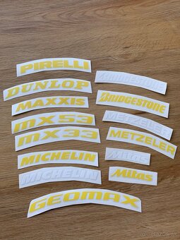 DUNLOP MAXXIS PIRELLI MICHELIN MITAS GEOMAX nálepky na pneu - 6