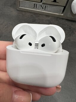 Apple AirPods 4 - 6