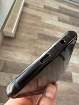 Samsung Galaxy A8 32GB 4G - 6