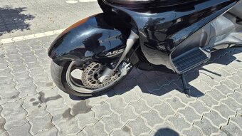 Maxiskúter Suzuki BURGMAN 650 - 6