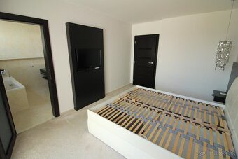 4. izbový Apartmán na prenájom, 131 m2 + 73 m2 terasa, Kondo - 6