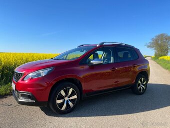 Peugeot 2008 PURETECH STYLE - 6
