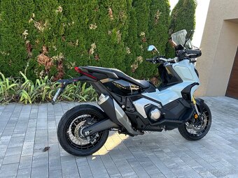 Honda X ADV 750 - 6