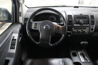 Nissan Navara DoubleCab 2.5D A/T - 6