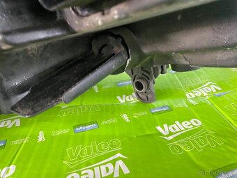 🚨svetlomety predný ľavý pravý -halogenový VW Passat B7 3AA - 6