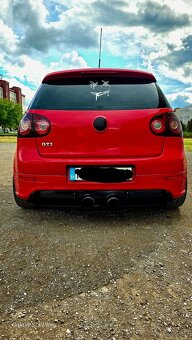 Wolkswagen Golf GTI - 6