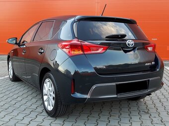 Toyota Auris 1.8 Hybrid Comfort r.v.12 / 2014 - 6