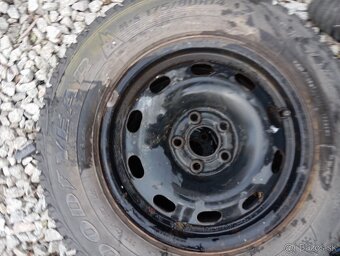 Predám rezervu koleso 175/80 R14 5x100 zimná pneu - 6
