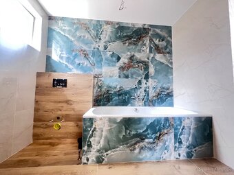 Štýlová novostavba s veľkým pozemkom na predaj – Kováčová - 6