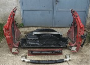 Renault Megan 3 Karoseria diely:nosniky,dvere+blatniky - 6