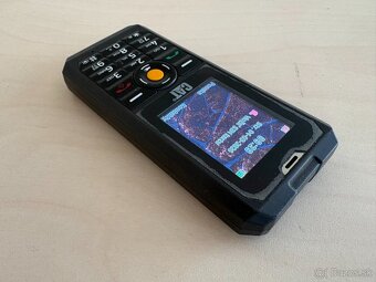 CAT B30 mobilný telefón - 6