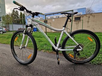 Bicykel Specialized velkost M/17 - 6
