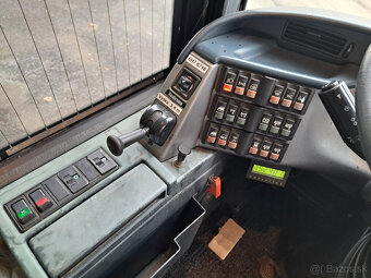Autobus Neoplan N313 - 6