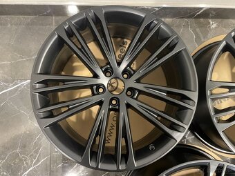 original alu kola audi a7 4k r20 5x112 4K8601025F - 6