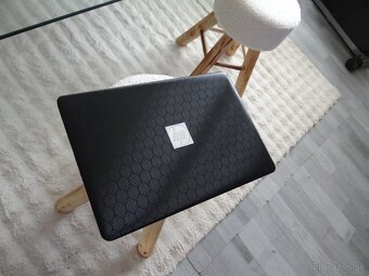 15.6" HP 850 G3/ Core I7/12GB RAM/ 256SSD a 500HDD/ Intel G - 6