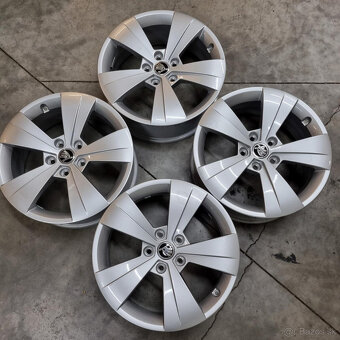 Hliníkové Škoda disky 5x112 R17 6,5J ET41 - 6