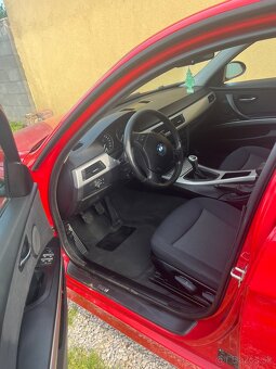 Predám BMW E90 320d 90kw r.v2008 - 6