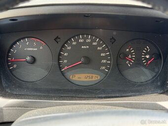 SsangYong Rexton 2.7 xdi 4x4 - 6