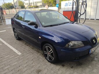 Predám Seat Cordoba r.v 2010 - 6