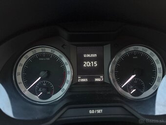 Škoda Octavia 3 2.0TDI Edition - 6