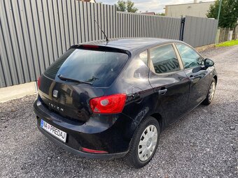 Seat Ibiza 1.2i 51kW, rok výroby 2010, centrálne zamykanie - 6