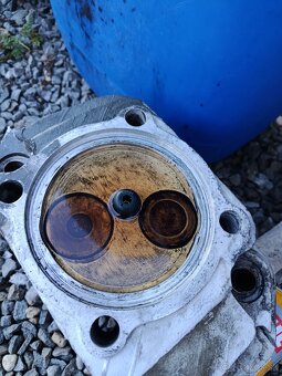 Hlavy Praga V3S 110 - 6