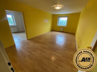 3 izbový byt na predaj, dva balkóny,   Zvolen - Podborová - 6