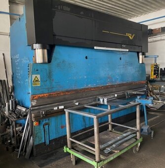 Model CTO 250 A/4000 ohraňovací lis, vyrobeno v roce 1992 - 6