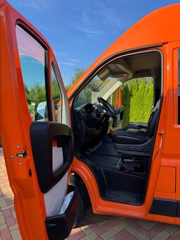 7-miestna dodávka Peugeot Boxer 2019 - 6