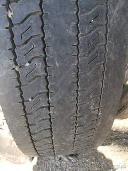295/80R22,5 - 6