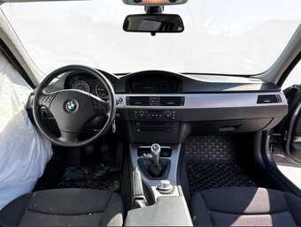 BMW E91 320D - 6