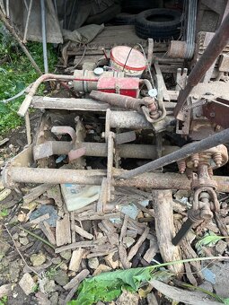 Rotavator z traktor. - 6