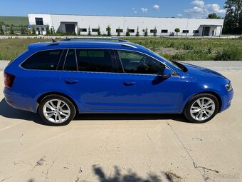 Škoda Octavia combi 2,0 TDi - 6